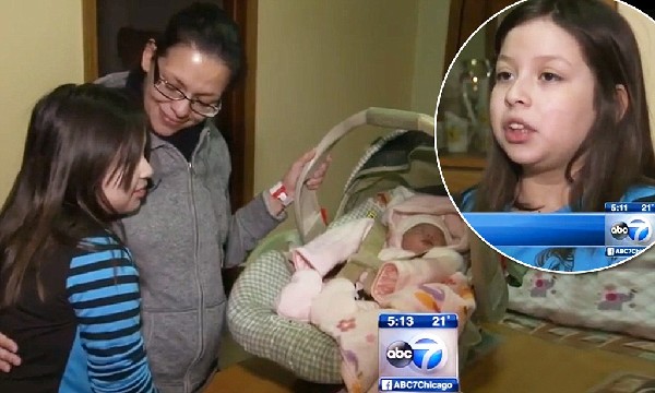 女峨眉 大概率指 “峨眉派女弟子”