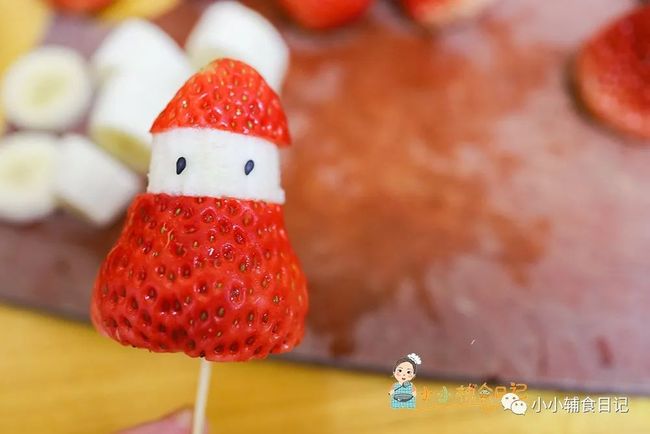 没戴避孕套和边缘殖民地的年轻女孩做爱