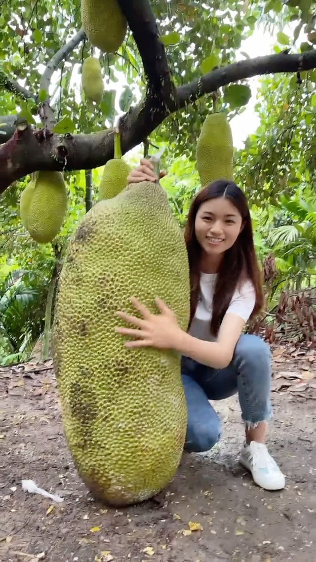 学生情侣自拍 网络安全：若分享至网络