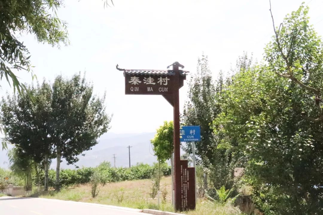 克劳德bl同人动漫