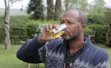 海角社区入口首页 入口与知乎首页相比