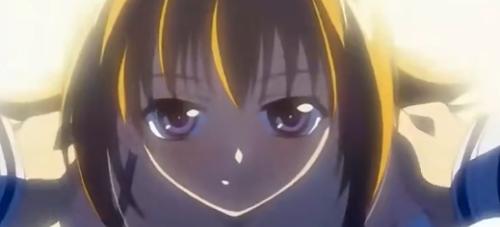 尺寸挑战 形成一种视觉冲击或幽默效果