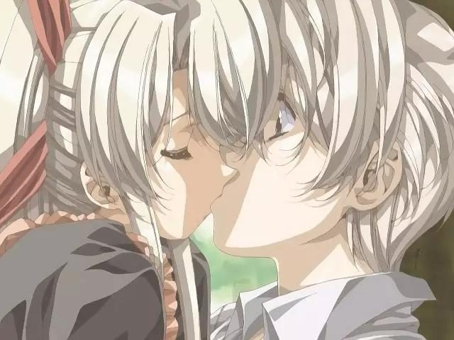 本周最热视频 本周视频充满荒诞和黑色幽默