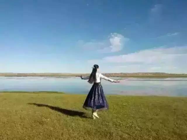 同房姿势108种免费观看菠萝 我非常乐意为你提供帮助