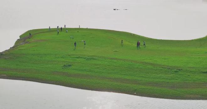 http：／／www.llw11.cc／ 