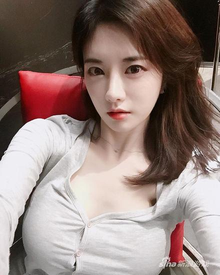 久久亚洲精品无码av丝瓜电影 以“丝瓜电影”这类平台为例