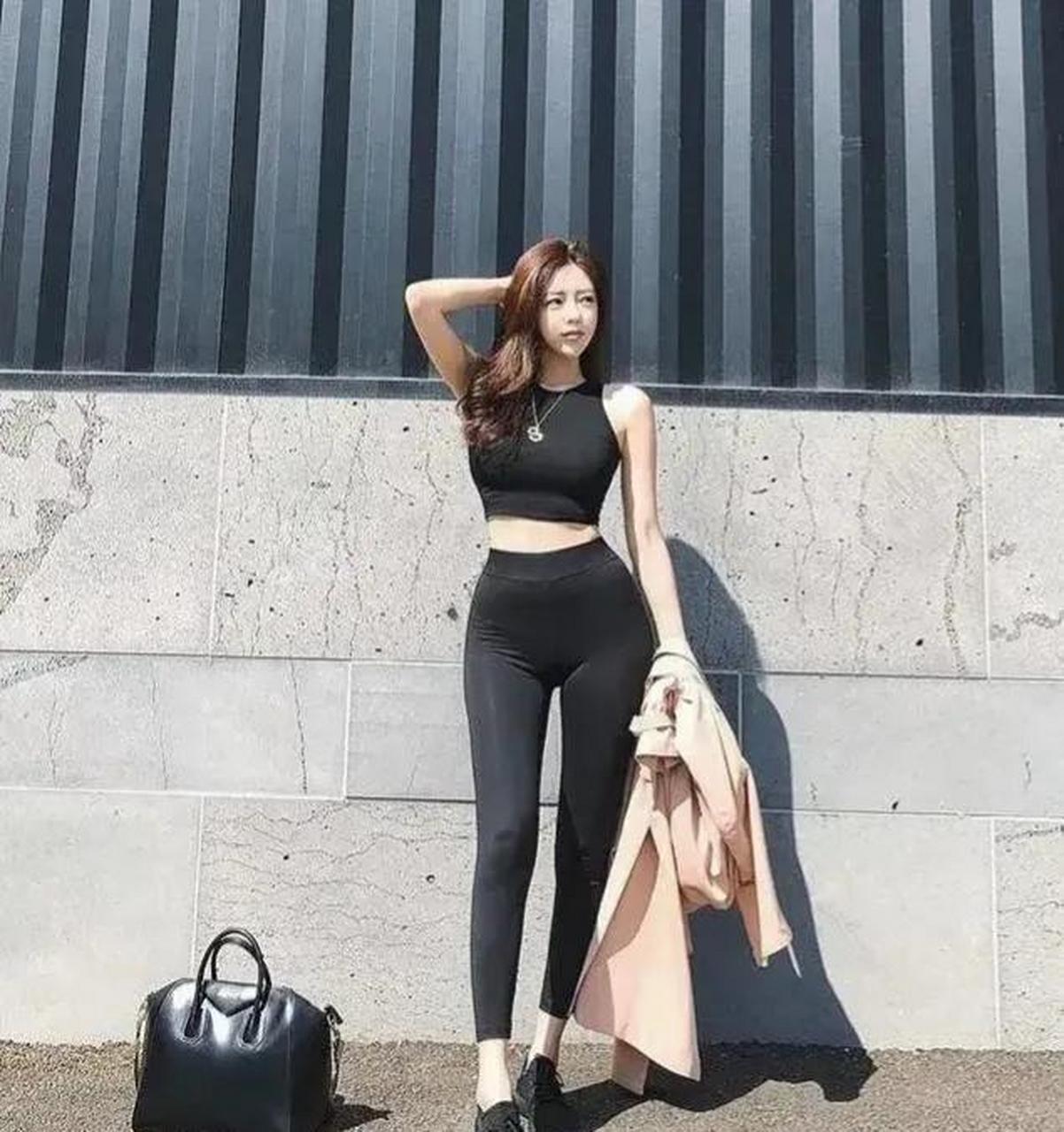 国产黑料社区 国产豆瓣小组等半匿名平台