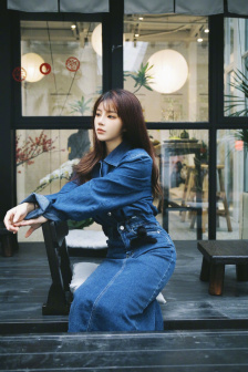 yee-rim视频 我非常乐意为你提供帮助